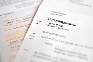 Bußgeldbescheid: Ein falscher Name ist nicht immer ein Fehler.