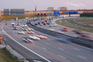 Auch auf der Autobahn kann ein Tempolimit Anwendung finden.