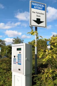 Parken ohne Parkschein: Die Kosten fürs Abschleppen trägt der Verursacher.